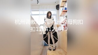 安慰渣男弟弟的女友 你跟别人爽 我跟你女友爽的!