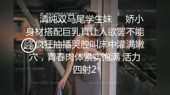 认识很久 长相甜美的 姐姐，离过婚 自己带女儿生活，从来没想过 她能这么骚，简直 太太太 反差了！第一次 差点没给我吸干。真是30如狼，40如虎啊，可惜不住首尔，偶尔才能见一次