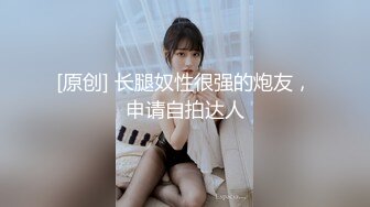 《监控破解》中年大叔和丰满娇妻在家里爱爱鸡巴不行很快就软了