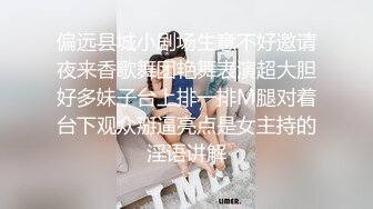 骚逼女友~在电影院发浪非要啦我紧卫生间吃我鸡巴干一炮