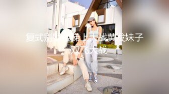 【新片速遞】 巨乳熟女 背着老公干过 这大鸡吧爽舒服 啊啊操我骚逼我要来高潮了 兼职大姐很骚有韵味 被小伙无套输出 发现摄像头翻车了